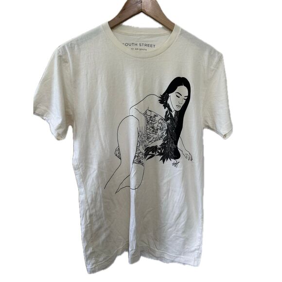 South Street By Ari South Hawaiian Wahine Lei Maile T-Shirt M - Picture 1 of 5